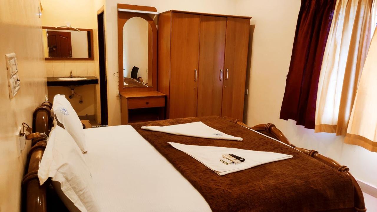 Hotel Supreme Ac Rāmeswaram 외부 사진